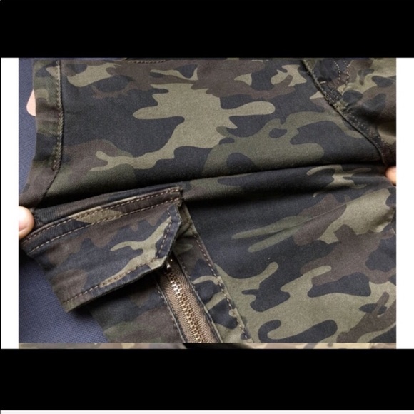 Camo Stretch Cargo Pants Jeans - Picture 7 of 7